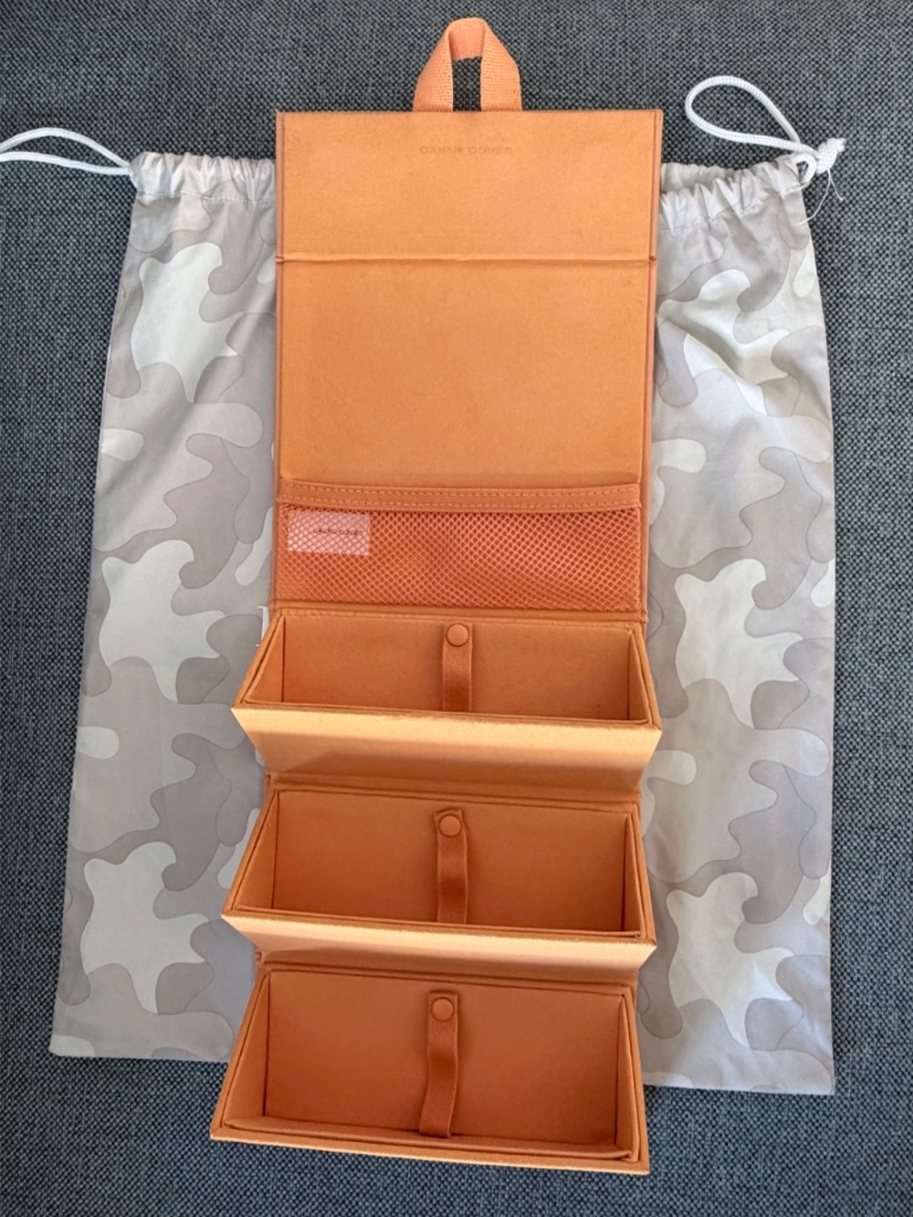 Dagne Dover Remi glasses case - Picture 4 of 4